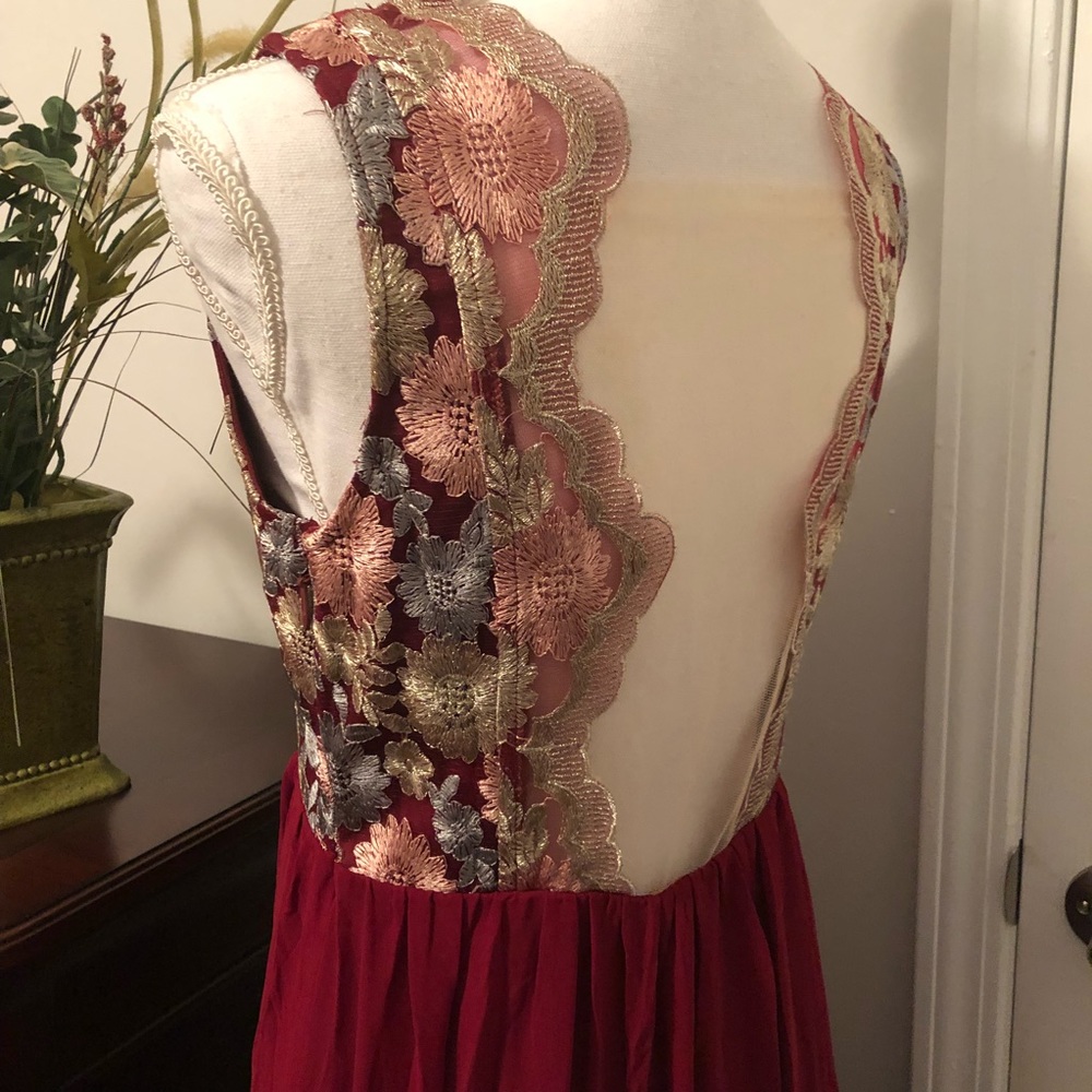 STUNNING PARTY DRESS/FORMAL DRESSES - Picture 4 of 6